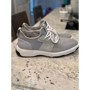 Calvin Klein Gray Mens Phyll Sneakers sz 9